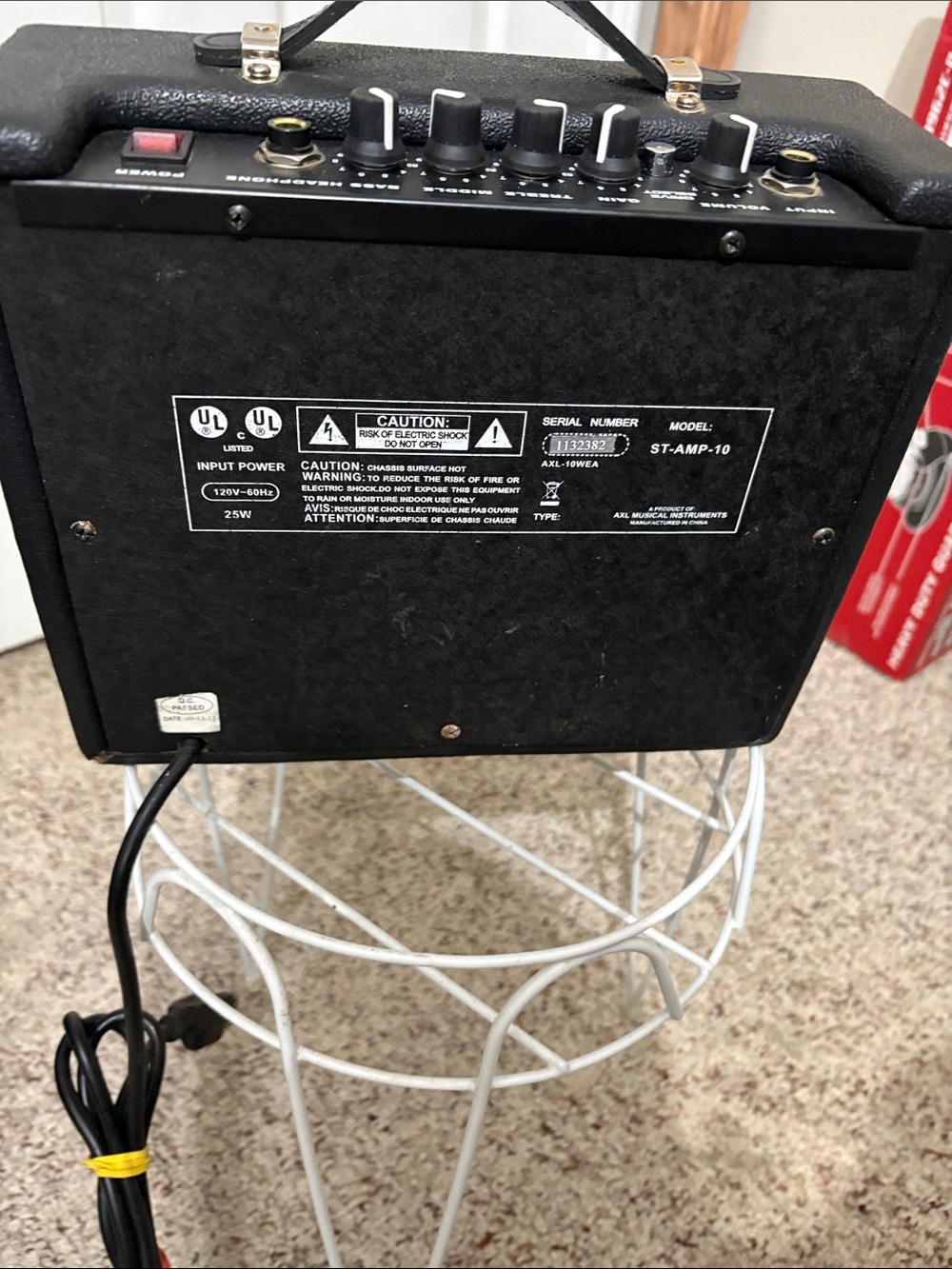 Black Compact Speaker - Portable Audio - Picture 3 of 3